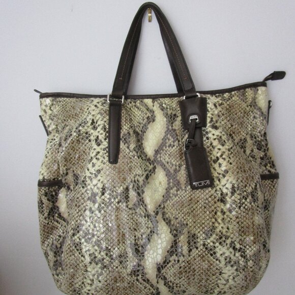 Huge Snake Python Tote Lightweight Leather Bag Carryon - Picture 1 of 12